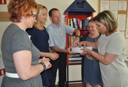 Zdjęcie przedstawiające projekt: Zatrzymaj się i poczytaj